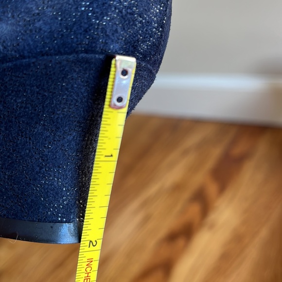 🆑 Salvatore Ferragamo Suede Pumps - Picture 12 of 15